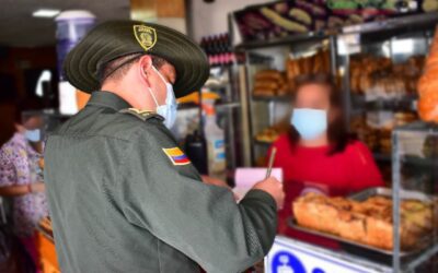 Policía Nacional, Secretaría de Gobierno, Oficina Gestión del Riesgo y el #EquipoCoservicios vienen realizando operativos con imposición de comparendos